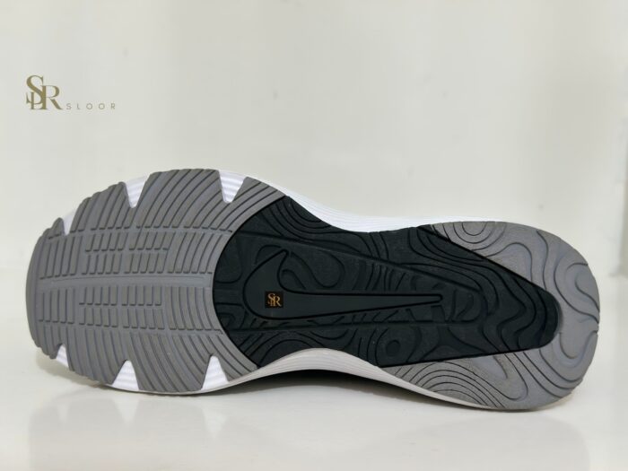Nike Element Sneakers (1:1 Grade) - Image 3