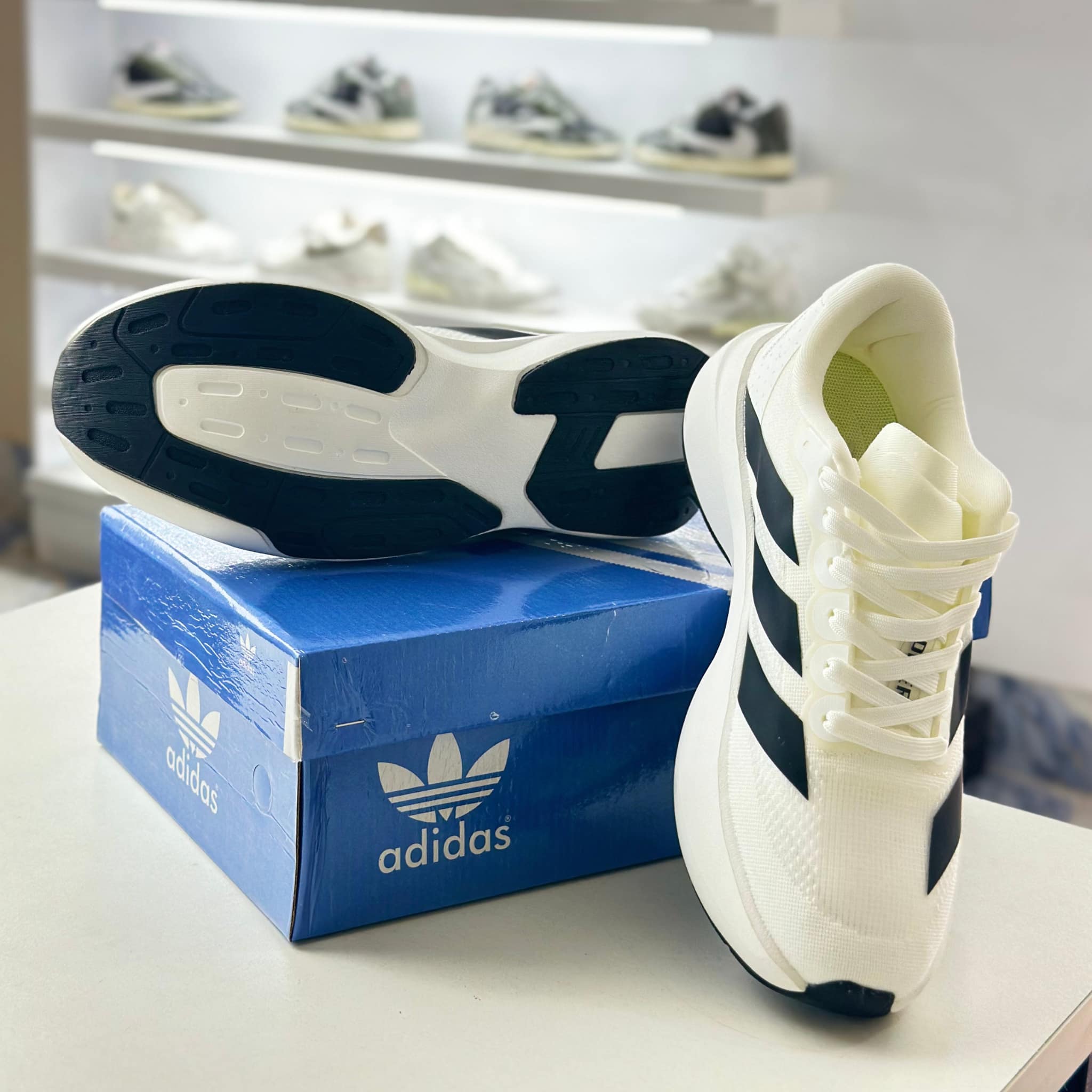 Adidas Adizero Adios Pro 3 - Image 2