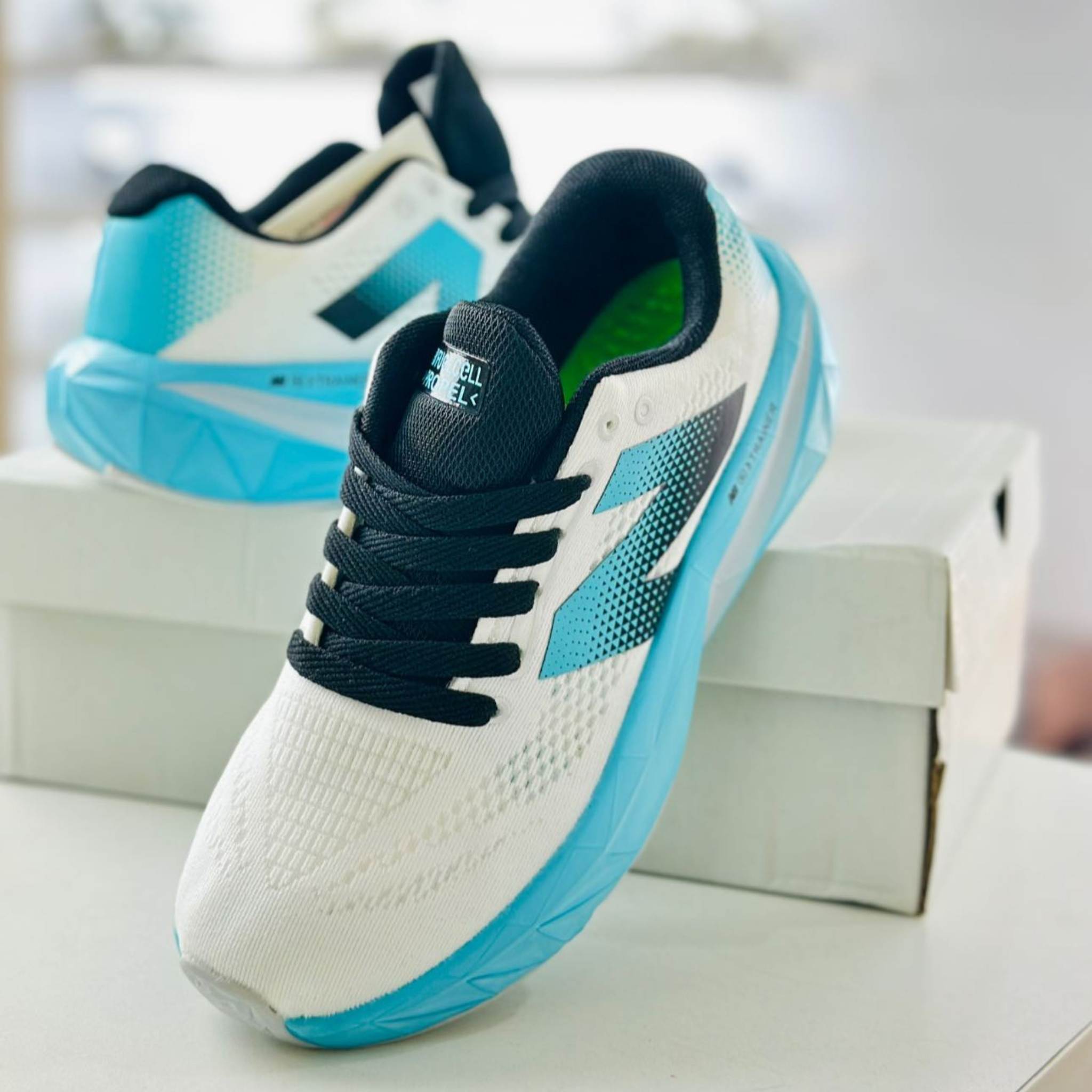 New Balance Trainer White Blue