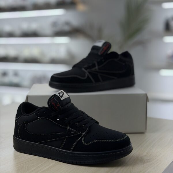 Nike Air Jordan 1 Retro Travis Scott”Black Phantom