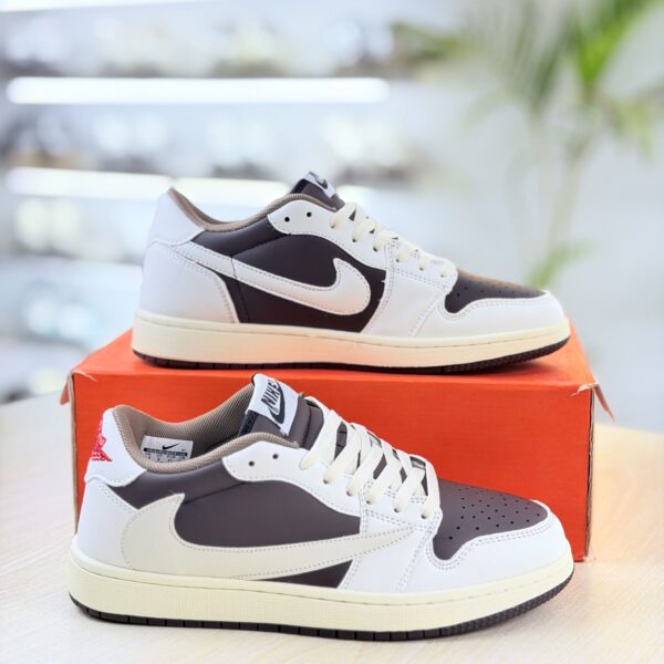 Nike Air Jorden 1 Travis Scott Grey and White