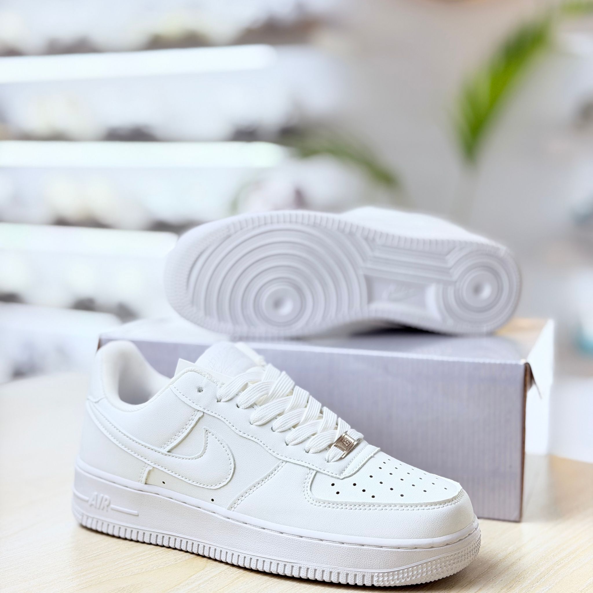 Air Force 1 Tripple White