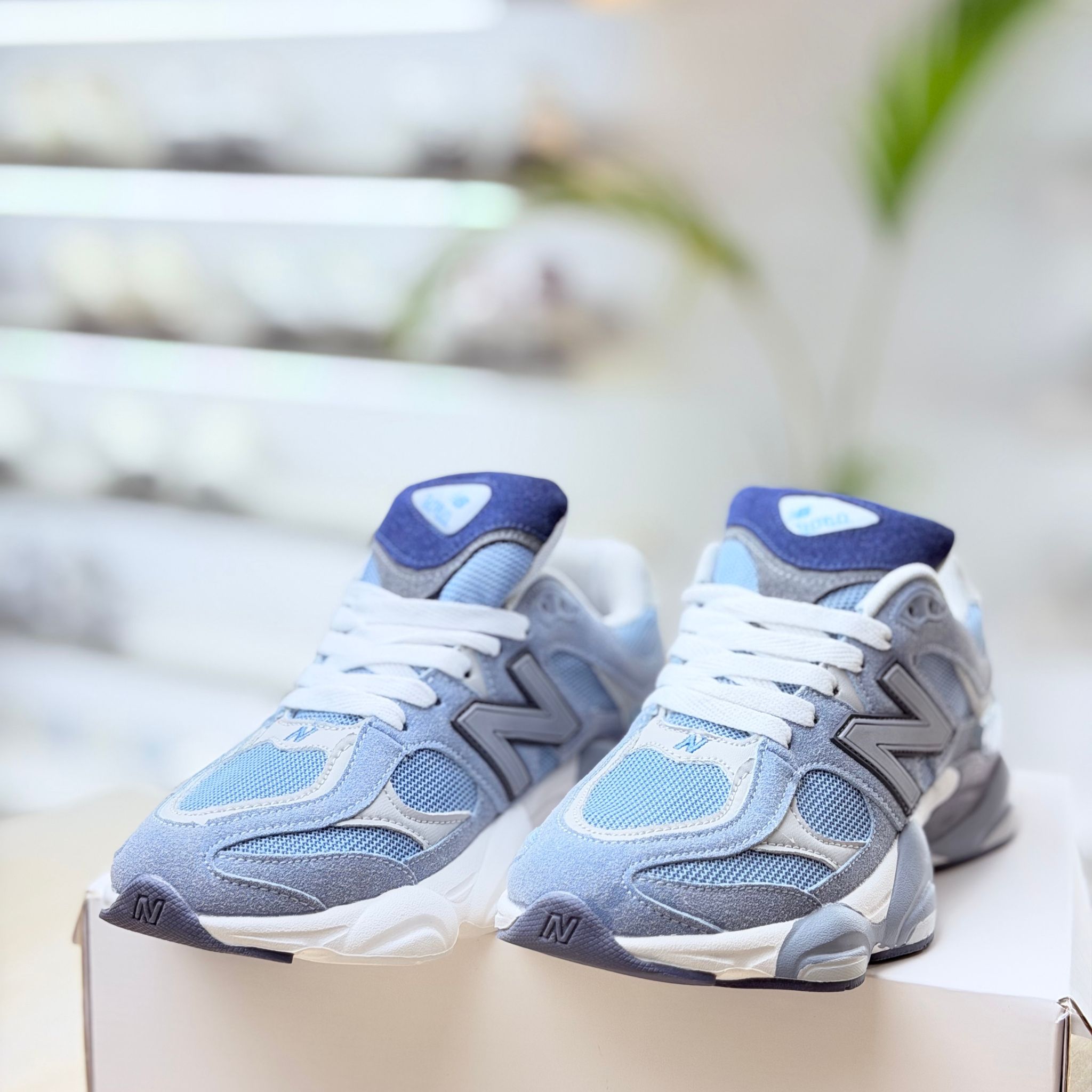 New Balance 9060