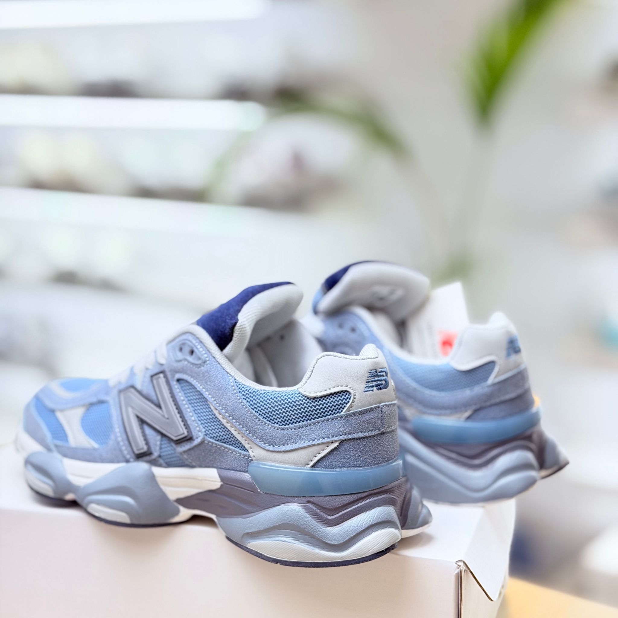 New Balance 9060