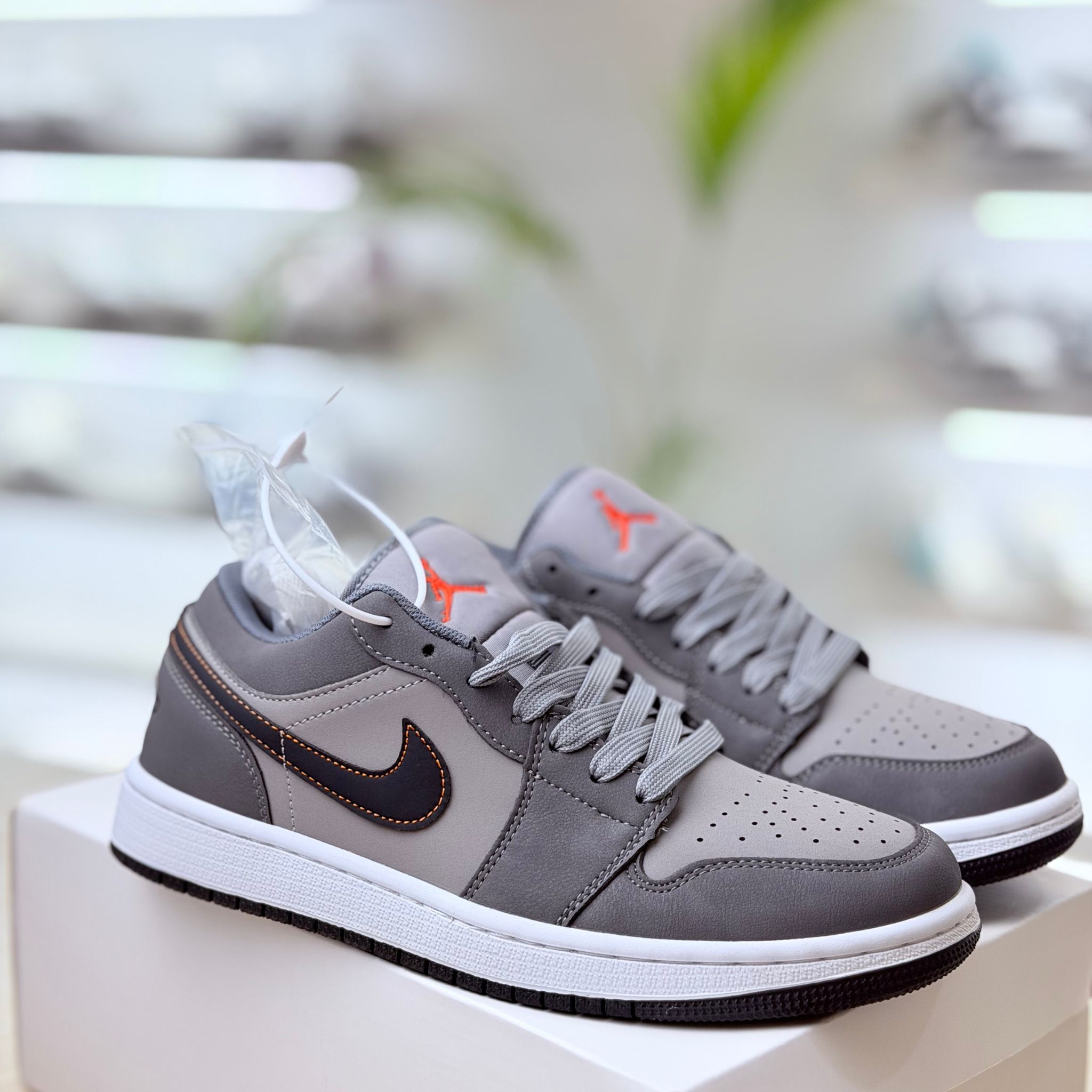 Nike Air Jordan 1